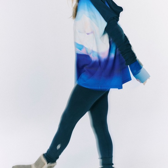 Free People Hot Shot Printed Hoodie/PANTS SET XS NEW - Picture 3 of 5